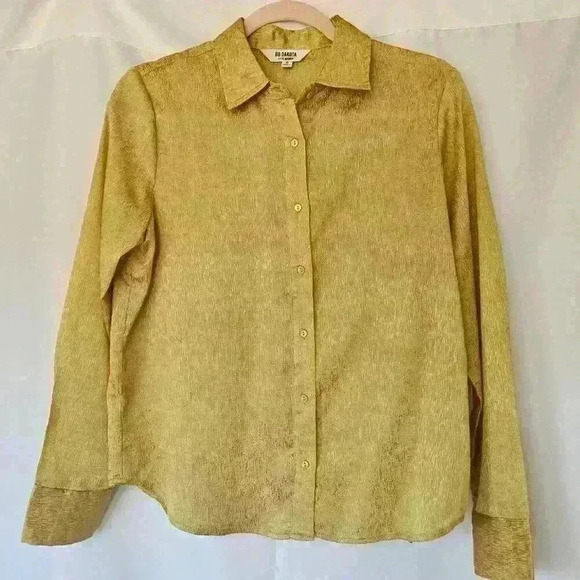 ✨Like New✨ BB Dakota/Steve Madden Button Down Shirt, Gold, Size S - Picture 7 of 8